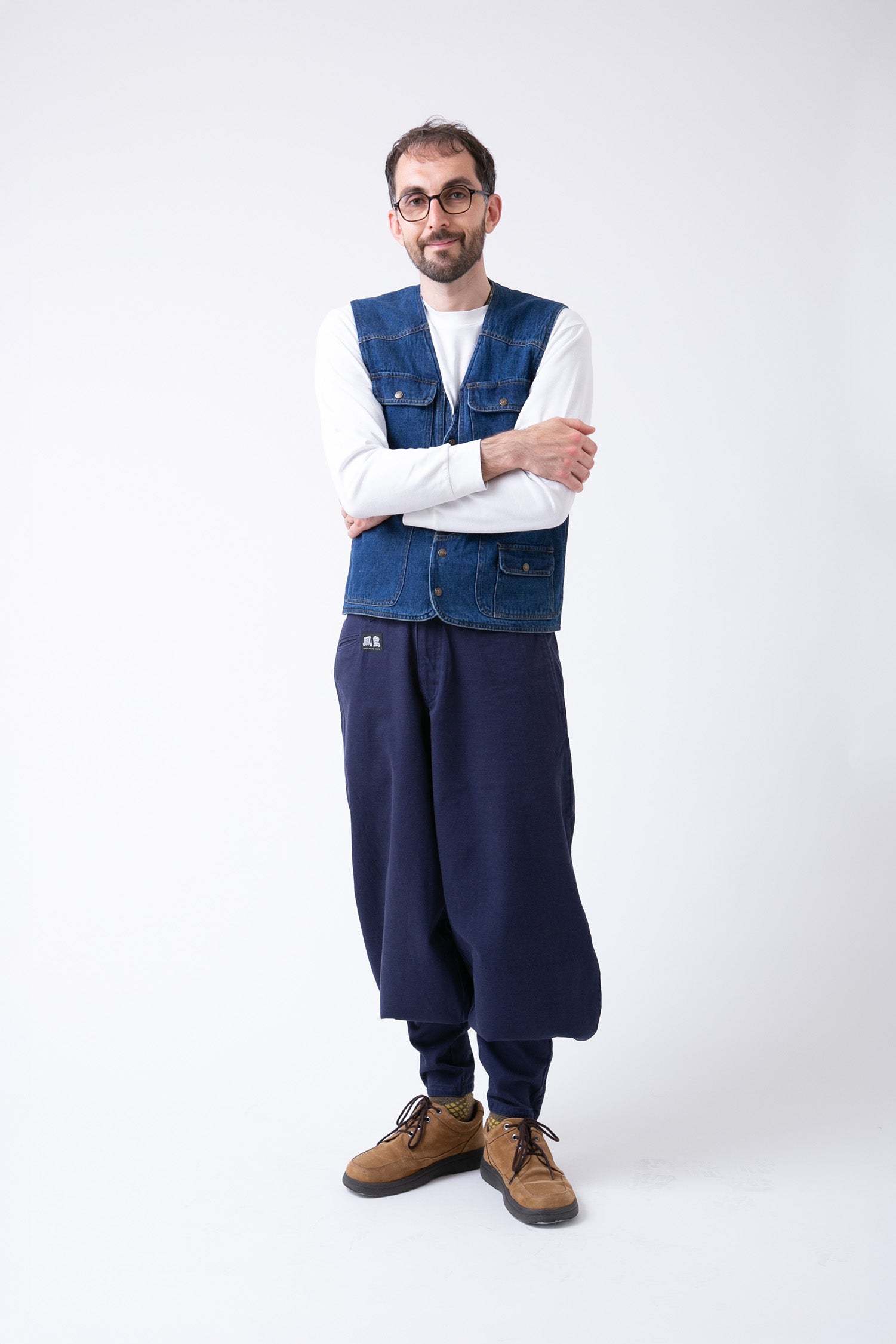 Classic Cotton 40 Medium Tobi Pants - Navy - model