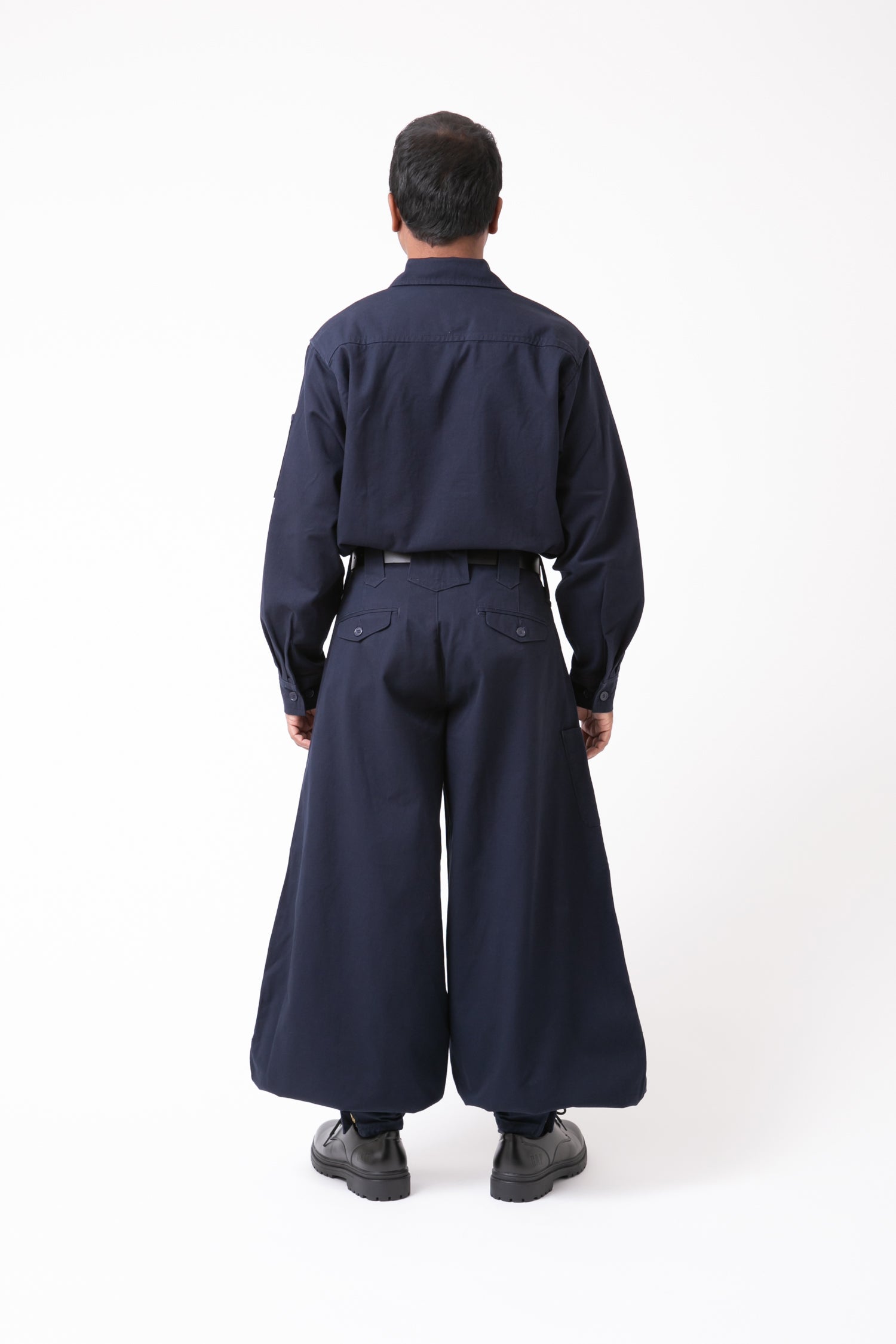 Regular Cotton 14 Overshirt & Tobi Pants back
