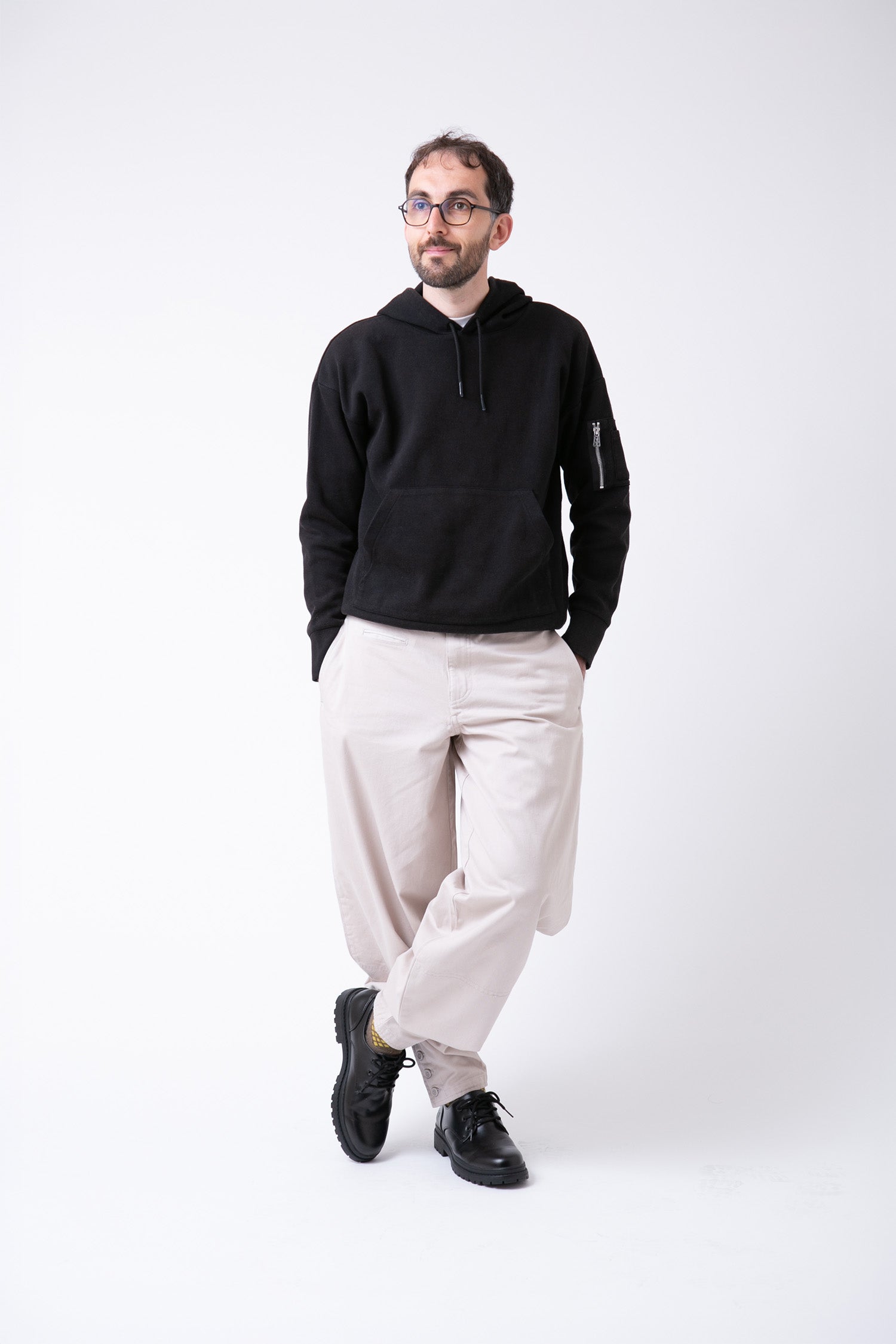 Regular Cotton 14 Edo-Style Tobi Pants - Beige - model