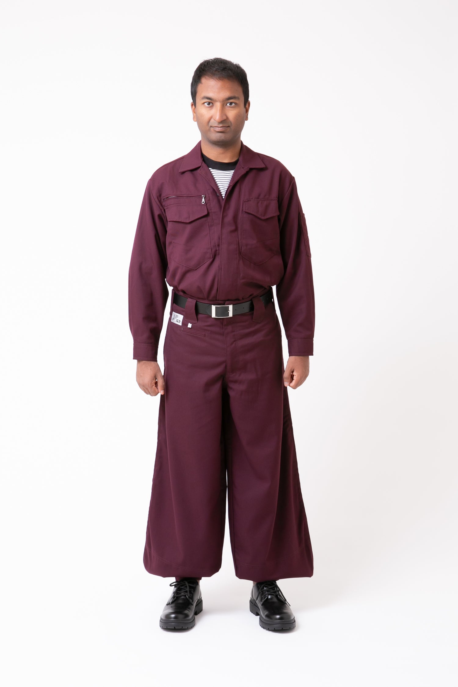 Serge 23 Overshirt & Edo-Style Tobi Pants Set Purple red front